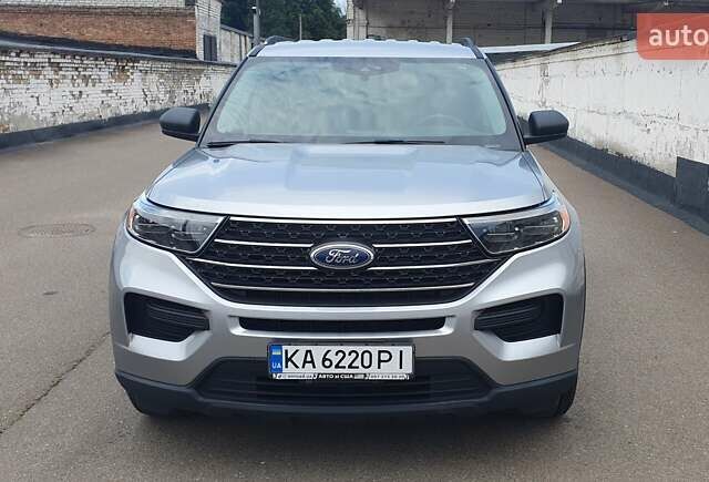 Серый Форд Эксплорер, объемом двигателя 2.26 л и пробегом 82 тыс. км за 28000 $, фото 1 на Automoto.ua