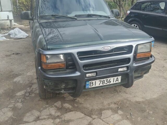 Зеленый Форд Эксплорер, объемом двигателя 4 л и пробегом 240 тыс. км за 2500 $, фото 1 на Automoto.ua