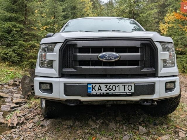 Белый Форд Ф-150, объемом двигателя 2.7 л и пробегом 180 тыс. км за 22000 $, фото 1 на Automoto.ua