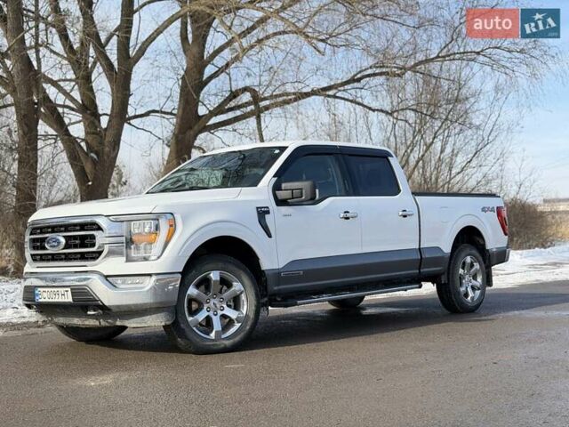Білий Форд Ф-150, об'ємом двигуна 3.5 л та пробігом 43 тис. км за 42000 $, фото 1 на Automoto.ua