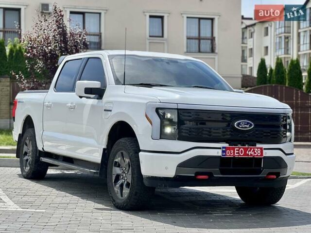 Белый Форд Ф-150, объемом двигателя 0 л и пробегом 69 тыс. км за 38500 $, фото 1 на Automoto.ua