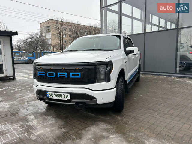 Белый Форд Ф-150, объемом двигателя 0 л и пробегом 11 тыс. км за 48200 $, фото 1 на Automoto.ua