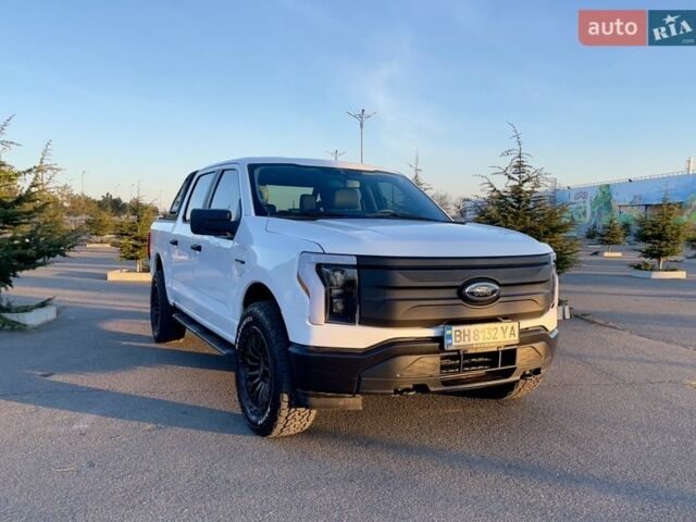 Білий Форд Ф-150, об'ємом двигуна 0 л та пробігом 53 тис. км за 48000 $, фото 1 на Automoto.ua