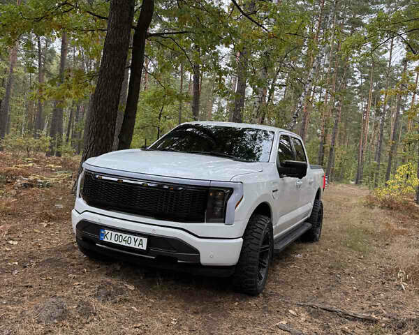 Белый Форд Ф-150, объемом двигателя 0 л и пробегом 37 тыс. км за 41000 $, фото 1 на Automoto.ua