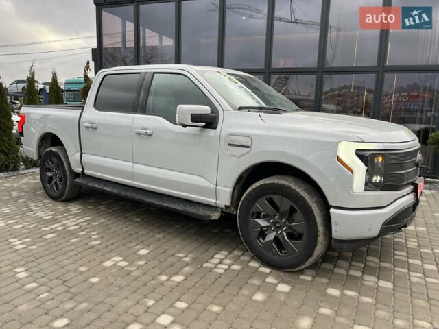 Белый Форд Ф-150, объемом двигателя 0 л и пробегом 68 тыс. км за 43500 $, фото 1 на Automoto.ua