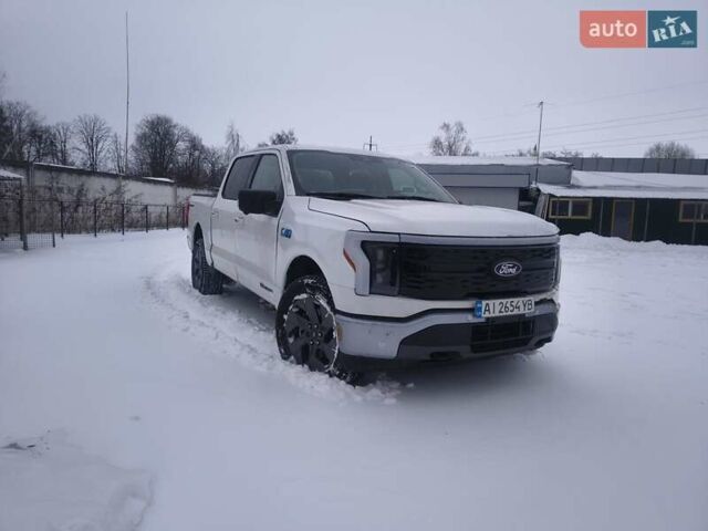 Белый Форд Ф-150, объемом двигателя 0 л и пробегом 3 тыс. км за 35000 $, фото 1 на Automoto.ua