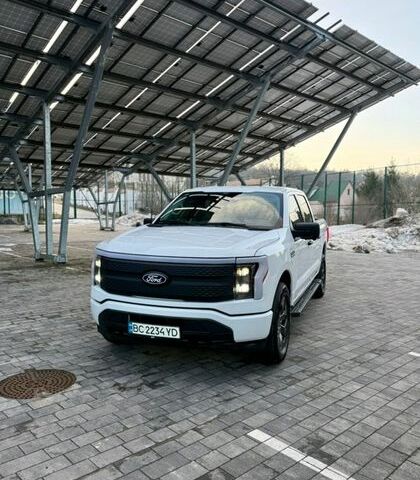 Білий Форд Ф-150, об'ємом двигуна 0 л та пробігом 11 тис. км за 41500 $, фото 1 на Automoto.ua