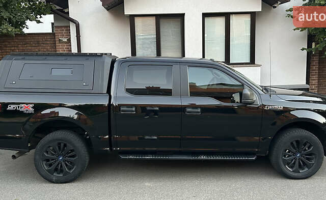 Черный Форд Ф-150, объемом двигателя 2.69 л и пробегом 75 тыс. км за 37150 $, фото 1 на Automoto.ua