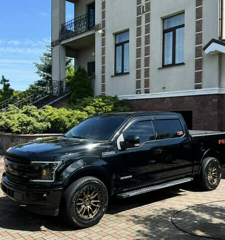 Черный Форд Ф-150, объемом двигателя 2.99 л и пробегом 99 тыс. км за 49500 $, фото 1 на Automoto.ua