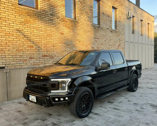 Черный Форд Ф-150, объемом двигателя 2.69 л и пробегом 190 тыс. км за 29900 $, фото 1 на Automoto.ua