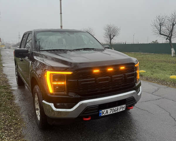 Черный Форд Ф-150, объемом двигателя 3.5 л и пробегом 32 тыс. км за 45000 $, фото 1 на Automoto.ua