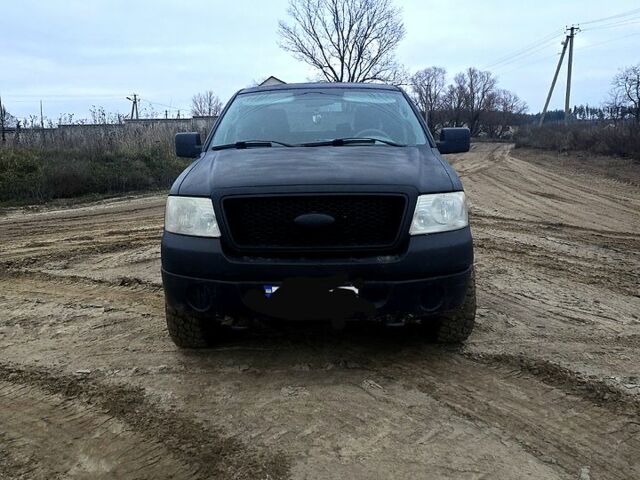 Черный Форд Ф-150, объемом двигателя 5.4 л и пробегом 200 тыс. км за 5999 $, фото 1 на Automoto.ua