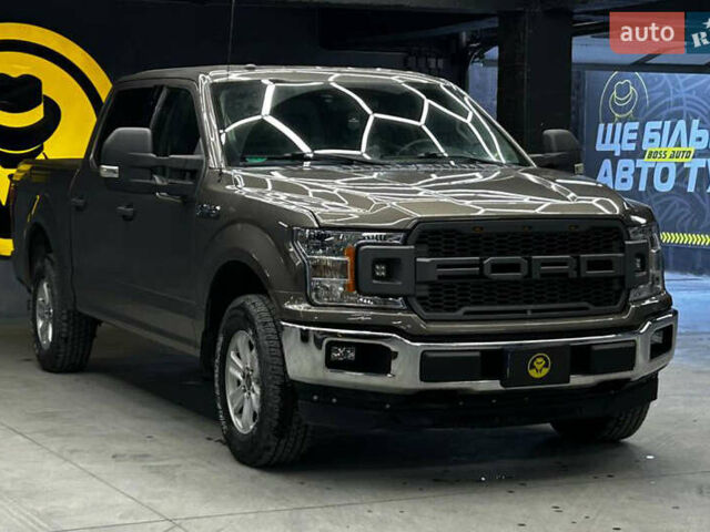 Коричневый Форд Ф-150, объемом двигателя 2.69 л и пробегом 133 тыс. км за 31800 $, фото 1 на Automoto.ua