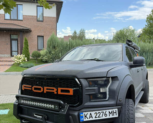 Серый Форд Ф-150, объемом двигателя 4.95 л и пробегом 151 тыс. км за 70000 $, фото 1 на Automoto.ua