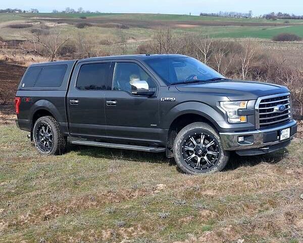 Сірий Форд Ф-150, об'ємом двигуна 2.69 л та пробігом 125 тис. км за 30000 $, фото 1 на Automoto.ua