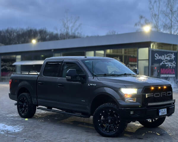 Серый Форд Ф-150, объемом двигателя 3.5 л и пробегом 220 тыс. км за 22600 $, фото 1 на Automoto.ua