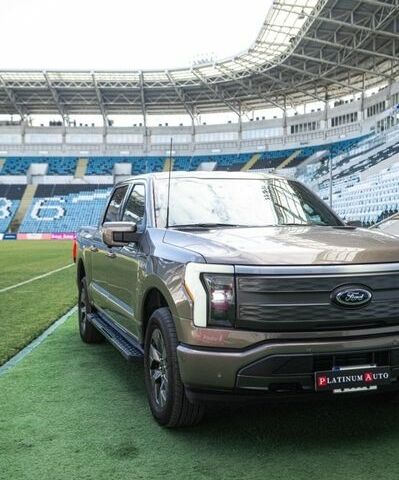 Сірий Форд Ф-150, об'ємом двигуна 0 л та пробігом 1 тис. км за 49900 $, фото 1 на Automoto.ua