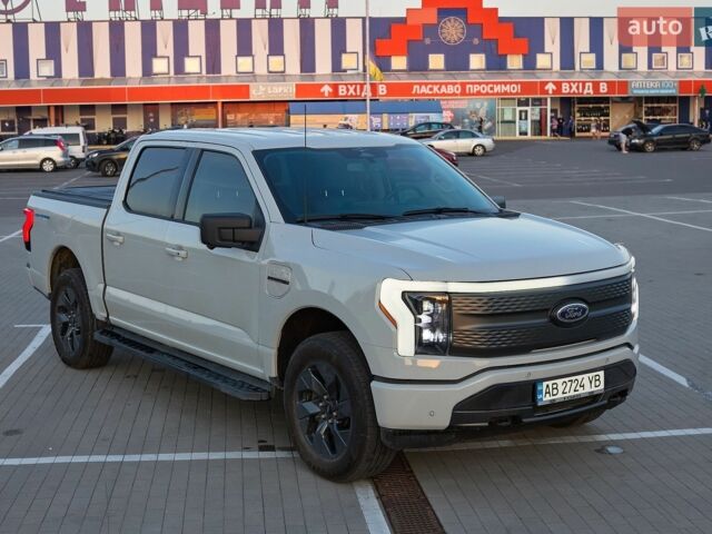 Серый Форд Ф-150, объемом двигателя 0 л и пробегом 24 тыс. км за 51500 $, фото 1 на Automoto.ua
