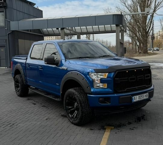 Синий Форд Ф-150, объемом двигателя 2.69 л и пробегом 71 тыс. км за 32000 $, фото 1 на Automoto.ua