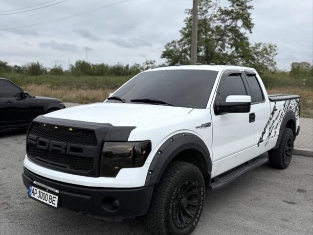 Белый Форд F-Series, объемом двигателя 5 л и пробегом 180 тыс. км за 21000 $, фото 1 на Automoto.ua