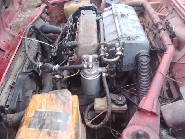 Красный Форд Фестива, объемом двигателя 0 л и пробегом 1 тыс. км за 596 $, фото 1 на Automoto.ua