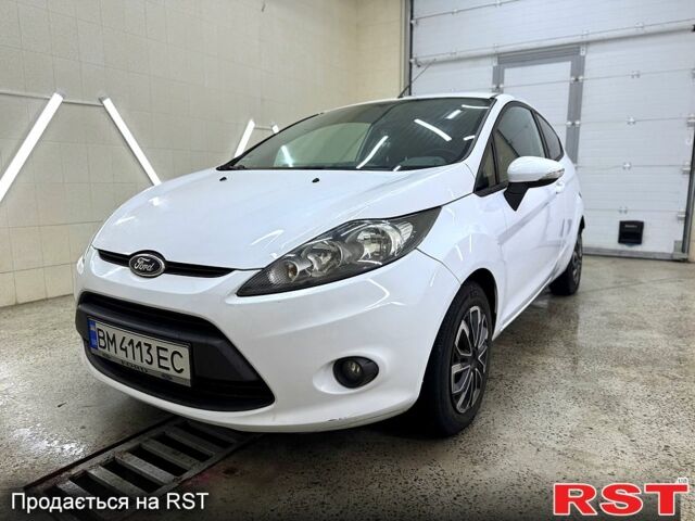 Белый Форд Фиеста, объемом двигателя 1.2 л и пробегом 158 тыс. км за 5200 $, фото 1 на Automoto.ua