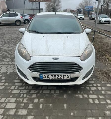 Білий Форд Фієста, об'ємом двигуна 1 л та пробігом 154 тис. км за 5900 $, фото 1 на Automoto.ua