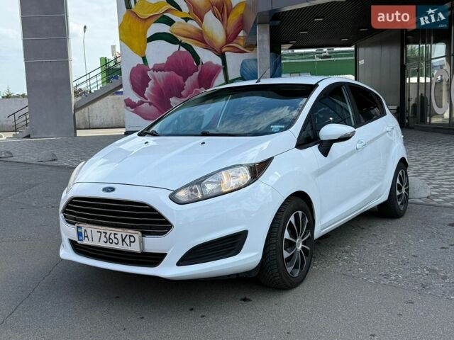 Білий Форд Фієста, об'ємом двигуна 1.6 л та пробігом 256 тис. км за 5990 $, фото 1 на Automoto.ua