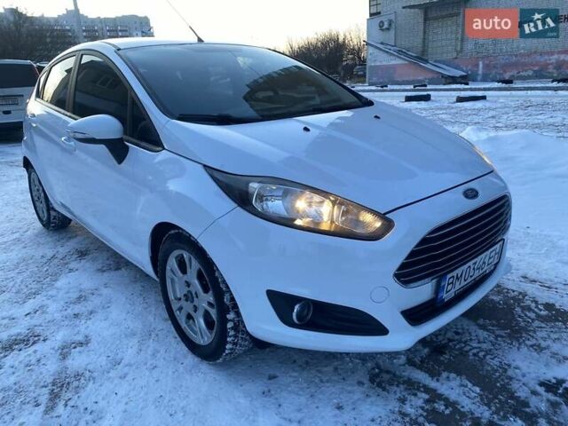 Белый Форд Фиеста, объемом двигателя 1 л и пробегом 160 тыс. км за 7300 $, фото 1 на Automoto.ua