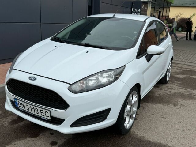 Форд Фиеста 2017 в Тячеве на Automoto.ua Белый Форд Фиеста, объемом двигателя 1.2 л и пробегом 198 тыс. км за 7650 $, фото 1 на Automoto.ua