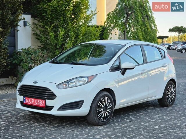 Білий Форд Фієста, об'ємом двигуна 1.6 л та пробігом 227 тис. км за 7550 $, фото 1 на Automoto.ua