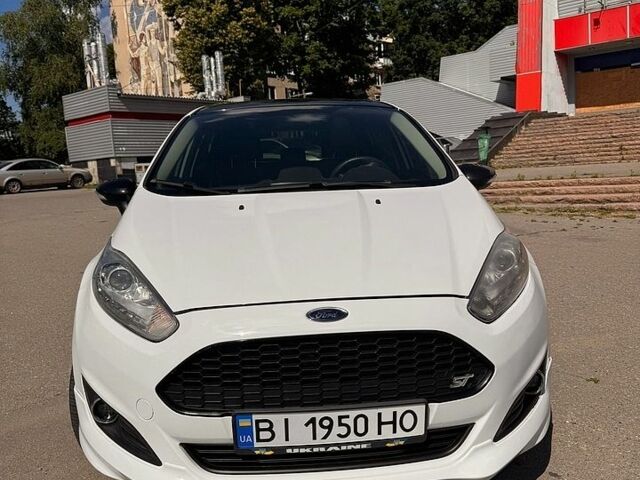 Белый Форд Фиеста, объемом двигателя 1.6 л и пробегом 62 тыс. км за 8600 $, фото 1 на Automoto.ua