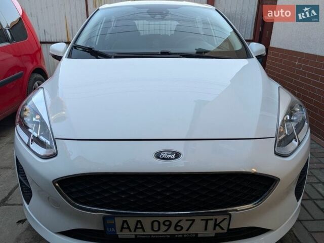 Белый Форд Фиеста, объемом двигателя 1.08 л и пробегом 82 тыс. км за 7400 $, фото 1 на Automoto.ua