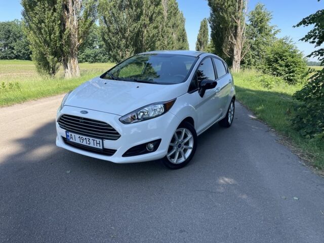 Білий Форд Фієста, об'ємом двигуна 1.6 л та пробігом 145 тис. км за 8250 $, фото 1 на Automoto.ua