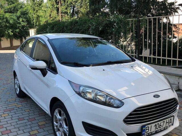 Белый Форд Фиеста, объемом двигателя 1.6 л и пробегом 126 тыс. км за 8500 $, фото 1 на Automoto.ua