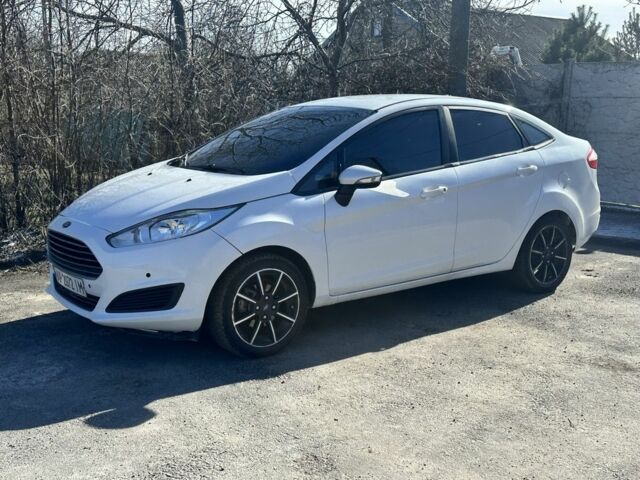 Білий Форд Фієста, об'ємом двигуна 1.6 л та пробігом 60 тис. км за 6800 $, фото 1 на Automoto.ua