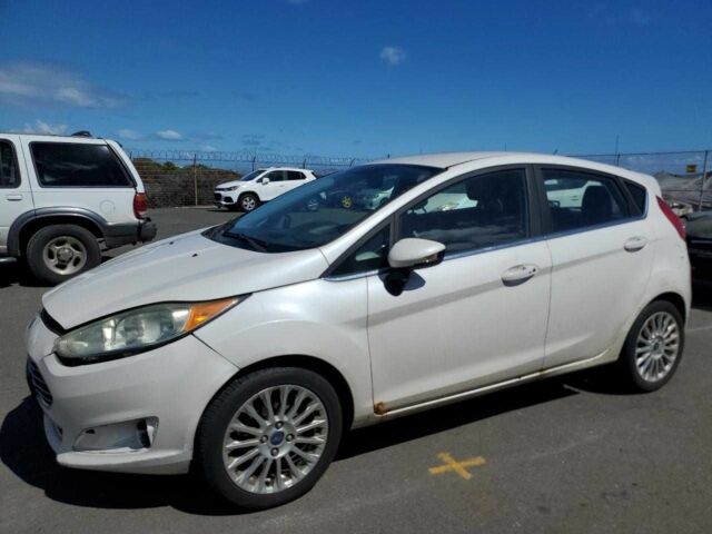 Белый Форд Фиеста, объемом двигателя 0 л и пробегом 34 тыс. км за 750 $, фото 1 на Automoto.ua