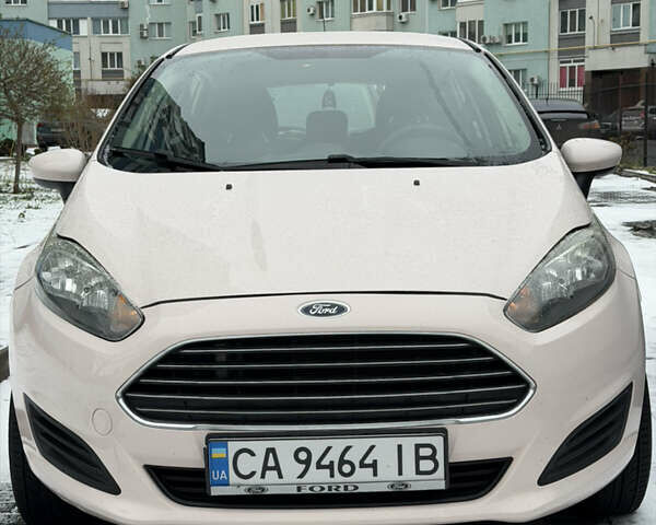 Бежевий Форд Фієста, об'ємом двигуна 1.6 л та пробігом 87 тис. км за 7800 $, фото 1 на Automoto.ua