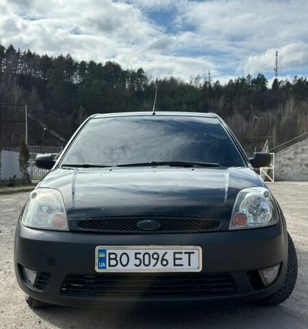 Черный Форд Фиеста, объемом двигателя 1.4 л и пробегом 314 тыс. км за 2950 $, фото 1 на Automoto.ua