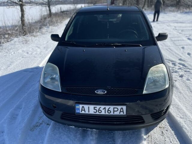 Черный Форд Фиеста, объемом двигателя 1.3 л и пробегом 195 тыс. км за 3200 $, фото 1 на Automoto.ua