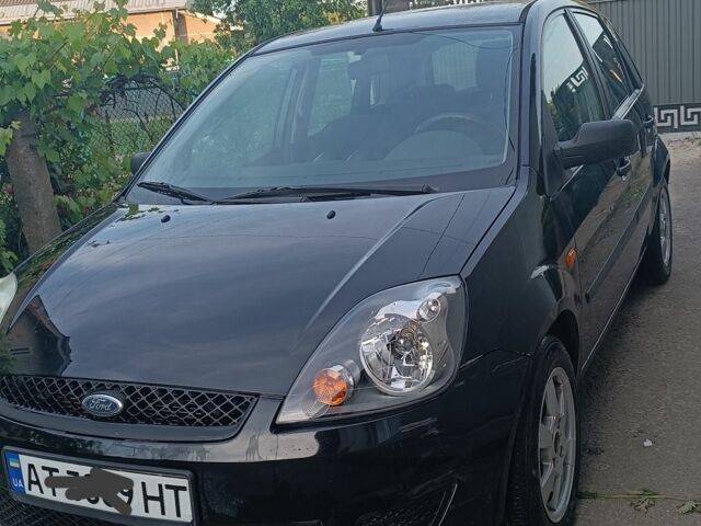 Черный Форд Фиеста, объемом двигателя 0 л и пробегом 140 тыс. км за 4100 $, фото 1 на Automoto.ua