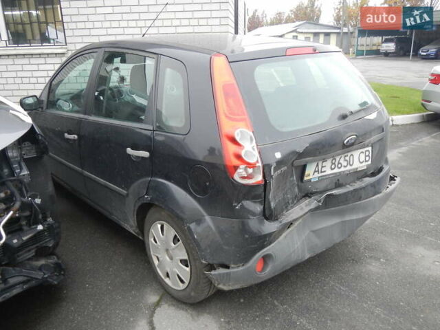 Черный Форд Фиеста, объемом двигателя 1.25 л и пробегом 220 тыс. км за 1600 $, фото 1 на Automoto.ua