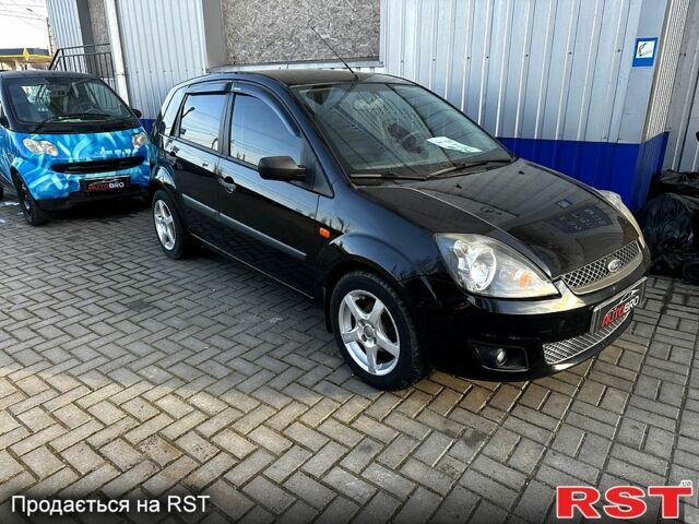 Чорний Форд Фієста, об'ємом двигуна 1.3 л та пробігом 1800 тис. км за 4900 $, фото 1 на Automoto.ua