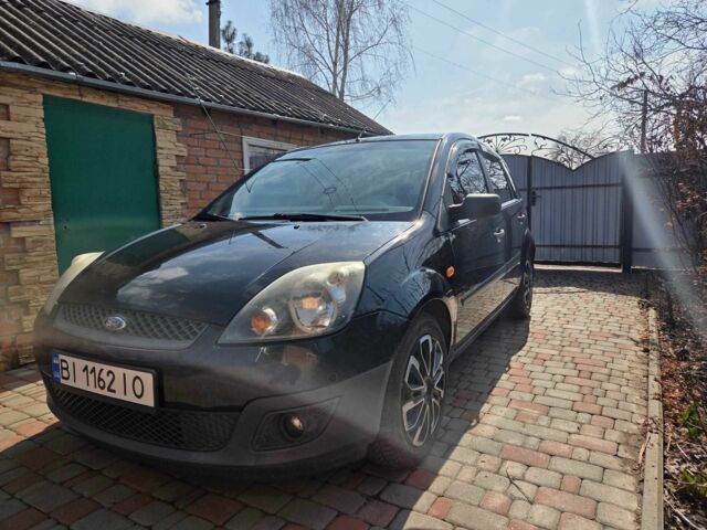 Чорний Форд Фієста, об'ємом двигуна 1.4 л та пробігом 137 тис. км за 4500 $, фото 1 на Automoto.ua