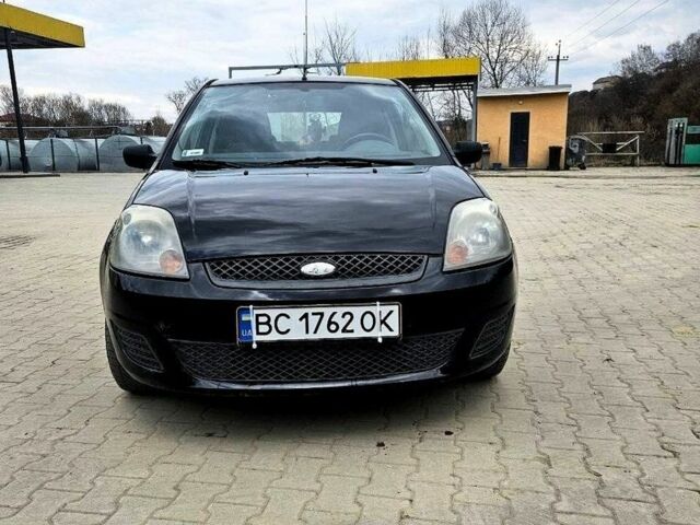 Чорний Форд Фієста, об'ємом двигуна 1.4 л та пробігом 250 тис. км за 2800 $, фото 1 на Automoto.ua