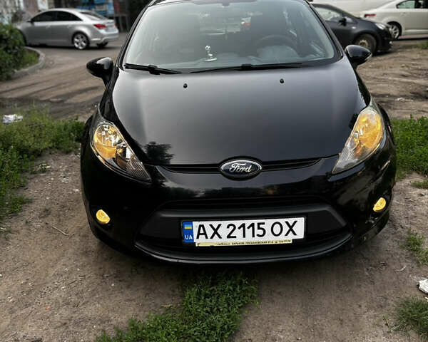 Чорний Форд Фієста, об'ємом двигуна 1.25 л та пробігом 57 тис. км за 7300 $, фото 1 на Automoto.ua