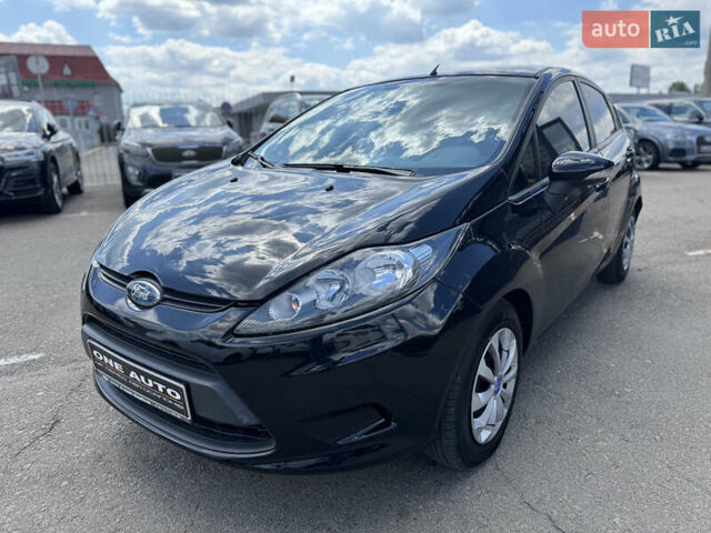 Черный Форд Фиеста, объемом двигателя 1.4 л и пробегом 278 тыс. км за 5490 $, фото 1 на Automoto.ua