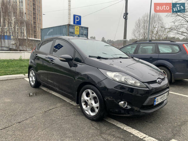 Черный Форд Фиеста, объемом двигателя 1.56 л и пробегом 322 тыс. км за 6200 $, фото 1 на Automoto.ua