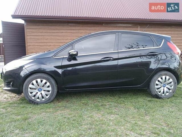 Чорний Форд Фієста, об'ємом двигуна 1.6 л та пробігом 204 тис. км за 7000 $, фото 1 на Automoto.ua