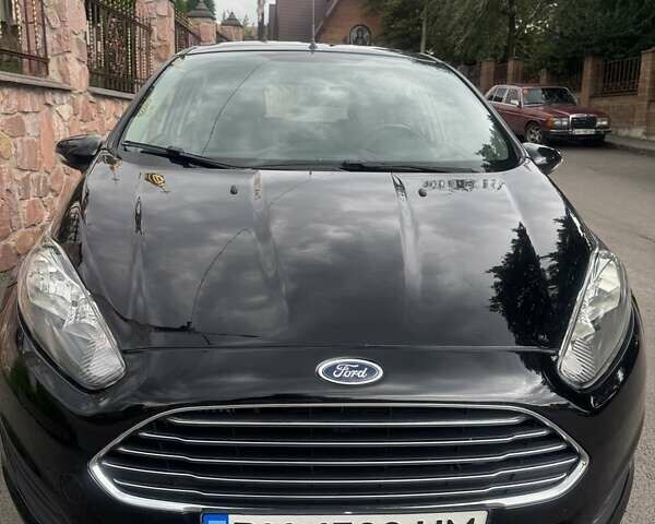 Черный Форд Фиеста, объемом двигателя 1 л и пробегом 100 тыс. км за 6300 $, фото 1 на Automoto.ua